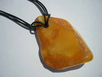 Free form exclusive luxury amber pendant - butterscotch baltic amber - rare exclusive collection item!