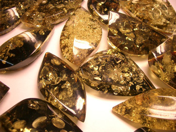 Amber pendant gems. Natural 100% authentic baltic amber. These are loose amber pendant stones used for amber jewelry making. Prefect amber jewelry supply. 